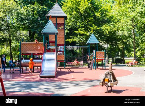 lugano spielplatz|Parco Ciani